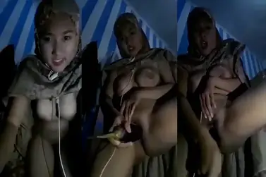 Mukenah Nakal Colok Puas Becek